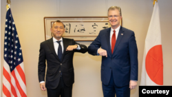 美国负责东亚和太平洋事务的首席外交官康达(Daniel Kritenbrink)2021年11月8日在东京与日本官员会晤。( 照片来自美国驻东京大使馆推特账号)