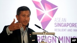 စင်္ကာပူနိုင်ငံခြားရေးဝန်ကြီး Vivian Balakrishnan (ယခင်မှတ်တမ်းရုပ်ပုံ)