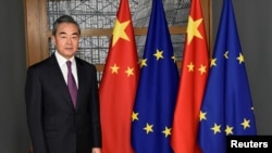 中国外长王毅在布鲁塞尔访问欧洲委员会。(2019年12月17日)