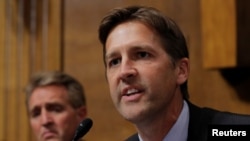 美国参议院情报委员会成员、共和党人本·萨斯(Ben Sasse) (路透社资料图)