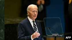 အမေရိကန်သမ္မတ Joe Biden က နယူးယောက်မြို့မှာကျင်းပနေတဲ့ ၇၉ ကြိမ်မြောက် ကုလအထွေထွေညီလာခံမှာ မိန့်ခွန်းပြောကြားစဥ်။ (စက်တင်ဘာ ၂၄၊ ၂၀၂၄)