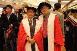 悉尼科技大学中国研究教授冯崇义与华裔作家杨恒钧博士(照片提供: 冯崇义)