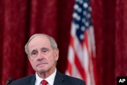 资料照:美国参议院外交委员会资深成员、共和党参议员吉姆·里施(Jim Risch)