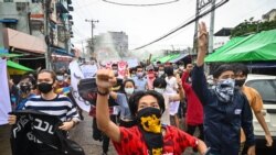 ကျောင်းသားလှုပ်ရှားမှု ဘယ်ဘက်ကို ဦးတည်သင့်သလဲ ကျောင်းသားလှုပ်ရှားမှု ဘယ်ဘက်ကို ဦးတည်သင့်သလဲ