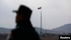 中国媒体对朝鲜逃兵枪杀中国边民的消息反应迟缓。