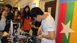 မြန်မာလူငယ်တွေပါဝင်တဲ့ နိုင်ငံတကာ Robot စက်ရုပ်ပြိုင်ပွဲ စတင် မြန်မာလူငယ်တွေပါဝင်တဲ့ နိုင်ငံတကာ Robot စက်ရုပ်ပြိုင်ပွဲ စတင်