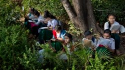 ၂၀၂၂-၂၃ စာသင်နှစ် တက္ကသိုလ်ဝင်တန်းဖြေဆိုသူ အလွန်နည်းပါး
 ၂၀၂၂-၂၃ စာသင်နှစ် တက္ကသိုလ်ဝင်တန်းဖြေဆိုသူ အလွန်နည်းပါး