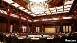 “一带一路”国际合作高峰论坛领导人圆桌峰会在北京雁栖湖国际会议中心举行(2017年5月15日)