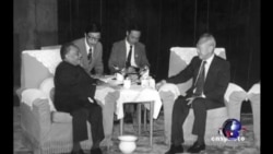 焦点对话: 李光耀病危,新加坡模式再起争议 焦点对话: 李光耀病危,新加坡模式再起争议