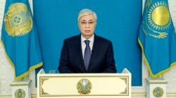 哈萨克斯坦总统托卡耶夫(Kassym-Jomart Tokayev)发表电视讲话的视频截图。(2022年1月5日)
