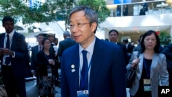 中国央行行长易纲2018年4月20日在华盛顿出席IMF与世行春季会议(美联社)