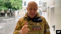 资料照:俄罗斯雇佣兵头目叶夫根尼·普里戈津(Yevgeny Prigozhin)在俄罗斯的罗斯托夫讲话。(2023年6月24日)