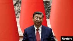 资料照片:中国国家主席习近平在北京人民大会堂出席一个签字仪式。(2024年5月31日)