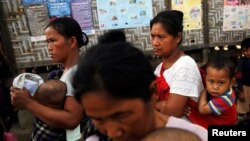 ကချင်အမျိုးသမီး ဒုက္ခသည်များ