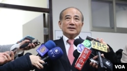 前立法院长王金平在接受媒体采访(美国之音杨明)