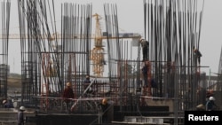 金边建筑工地的工人。(资料照)