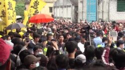 香港网民再发“光复”示威 反击水货客 香港网民再发“光复”示威 反击水货客