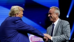 Trump chọn người hoài nghi vắc-xin lãnh đạo Bộ Y tế Hoa Kỳ Trump chọn người hoài nghi vắc-xin lãnh đạo Bộ Y tế Hoa Kỳ