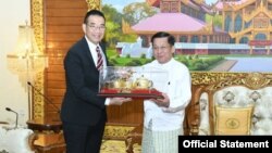 ထိုင်း နိုင်ငံခြားရေး ဝန်ကြီး Maris Sangiampongsa စစ်ကောင်စီ ခေါင်းဆောင် ဗိုလ်ချုပ်မှူးကြီး မင်းအောင်လှိုင်ကို တွေ့ဆုံ။ ဖေဖော်ဝါရီ ၂၂၊ ၂၀၂၅ ခုနှစ်။ ဓာတ်ပုံ - SAC Information / Telegram