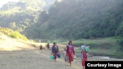 ရခိုင် စစ်ရှောင်တချို့။ (မှတ်တမ်းဓာတ်ပုံ - Rakhine Ethnics Congress)