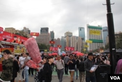 2019年香港春宵活动现场 (美国之音记者申华拍摄)