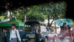 ရန်ကုန်ကအထွက်မှာ ရခိုင်လူငယ် ၁၀၀ ကျော် ဖမ်းခံရ ရန်ကုန်ကအထွက်မှာ ရခိုင်လူငယ် ၁၀၀ ကျော် ဖမ်းခံရ
