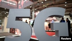 德国汉诺威,5G标识出现在汉诺威贸易博览会上(2019年3月31日)。