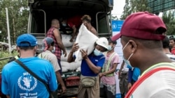 မြစ်ကြီးနားက IDP ဒုက္ခသည်တွေ စားဝတ်နေရေး အခက်တွေ့နေ မြစ်ကြီးနားက IDP ဒုက္ခသည်တွေ စားဝတ်နေရေး အခက်တွေ့နေ