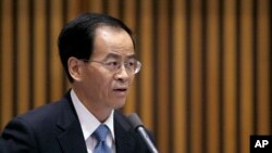 资料照:中国驻澳大利亚大使成竞业