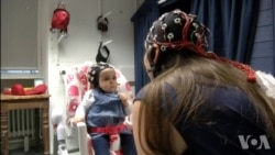 成人与婴儿对视时脑电波会发生同步 成人与婴儿对视时脑电波会发生同步