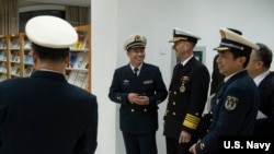 2019年1月15日美国海军作战部长(CNO)理查森上将访问南京的中国海军指挥学院进行圆桌讨论,强调全球合法安全行动的重要性。