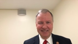 众议院军委会战备小组少数党领导人兰伯恩(Doug Lamborn) (美国之音黎堡摄)