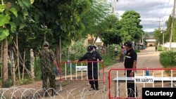 ကိုဗစ်ကူးစက်သူအစုအဝေးနဲ့တွေ့တာကြောင့် lock down လုပ်ထားတဲ့ မဲဆောက်မြိုနယ် မဲတောင်ရပ်ကွက် )