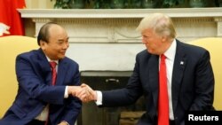 2017年5月31日,美国总统在白宫会见越南总理阮春福