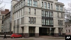 "Фабрика тролів" у Петербурзі