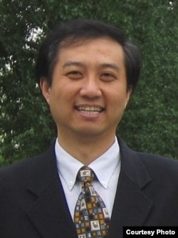 北京语言大学教授张华(照片由本人提供)