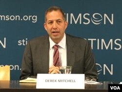 前美国驻缅甸大使、全美民主研究所所长米德伟(美国之音钟辰芳拍摄)