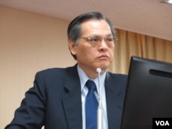 台湾陆委会主委陈明通 (美国之音张永泰拍摄)