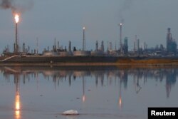 委内瑞拉国家石油公司(PDVSA)的炼油厂(2016年11月17日)