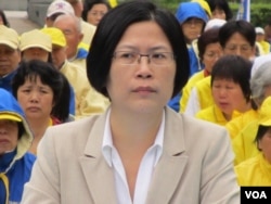 台湾法轮功律师团发言人朱婉琪 (美国之音张永泰拍摄)