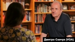 Януш Бугайський в інтерв’ю «Голосу Америки»