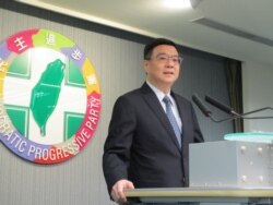 资料照:台湾执政党民进党主席卓荣泰