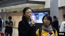 李净瑜抵达桃园机场举行记者会(11月29日,张佩芝摄)
