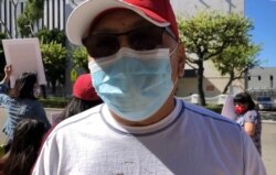 集会组织者之一钦茂接受美国之音采访。(美国之音2021年2月20日)
