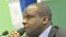 Jean-Jacques Wondo, mokeli na DESC (Défense Sécurité Congo), azali na diplôme ya etyelo ya mampinga ya Belgique mpe azali nganga mayele na maye matali géopolitique. (29.03.2019)