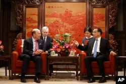 中国总理李克强在中南海会见美国商务部长罗斯(2017年9月25日)