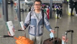 2021年1月28日郭飞雄从广州白云机场启程到上海转机赴美,当天晚上在浦东机场被禁止出境(郭飞雄友人分享图片)