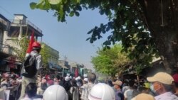 ကလေးမြို့ဆန္ဒပြမှုအကြမ်းဖက်ဖြိုခွဲခံရ၊ ဆန္ဒပြသူ နှစ်ဦး ဒဏ်ရာပြင်းထန် ကလေးမြို့ဆန္ဒပြမှုအကြမ်းဖက်ဖြိုခွဲခံရ၊ ဆန္ဒပြသူ နှစ်ဦး ဒဏ်ရာပြင်းထန်