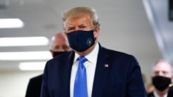 သမ္မတ Trump ပထမဆုံးအကြိမ် နှာခေါင်းစည်းနဲ့ လူမြင်ကွင်းထွက် သမ္မတ Trump ပထမဆုံးအကြိမ် နှာခေါင်းစည်းနဲ့ လူမြင်ကွင်းထွက်