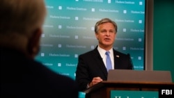 美国联邦调查局局长克里斯托弗·雷(Christopher Wray)在哈德逊研究所发表有关中国的讲话(2020年7月7日)